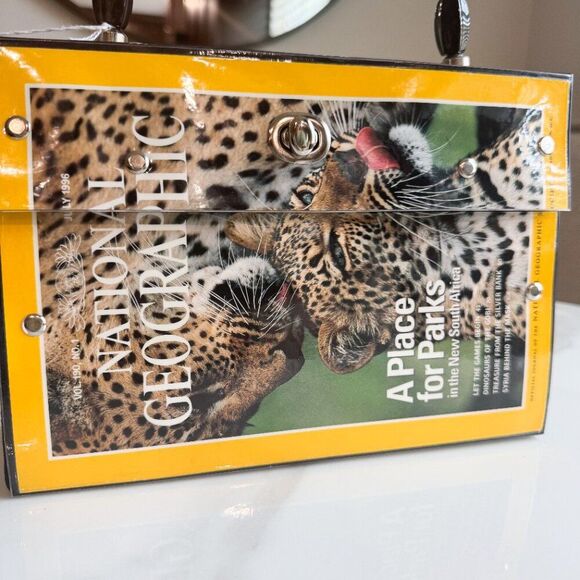 Handmade Purse – National Geographic Cover 1996 Animal Print NWT - Picture 2 of 9